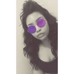 Meet your Posher, Reagan